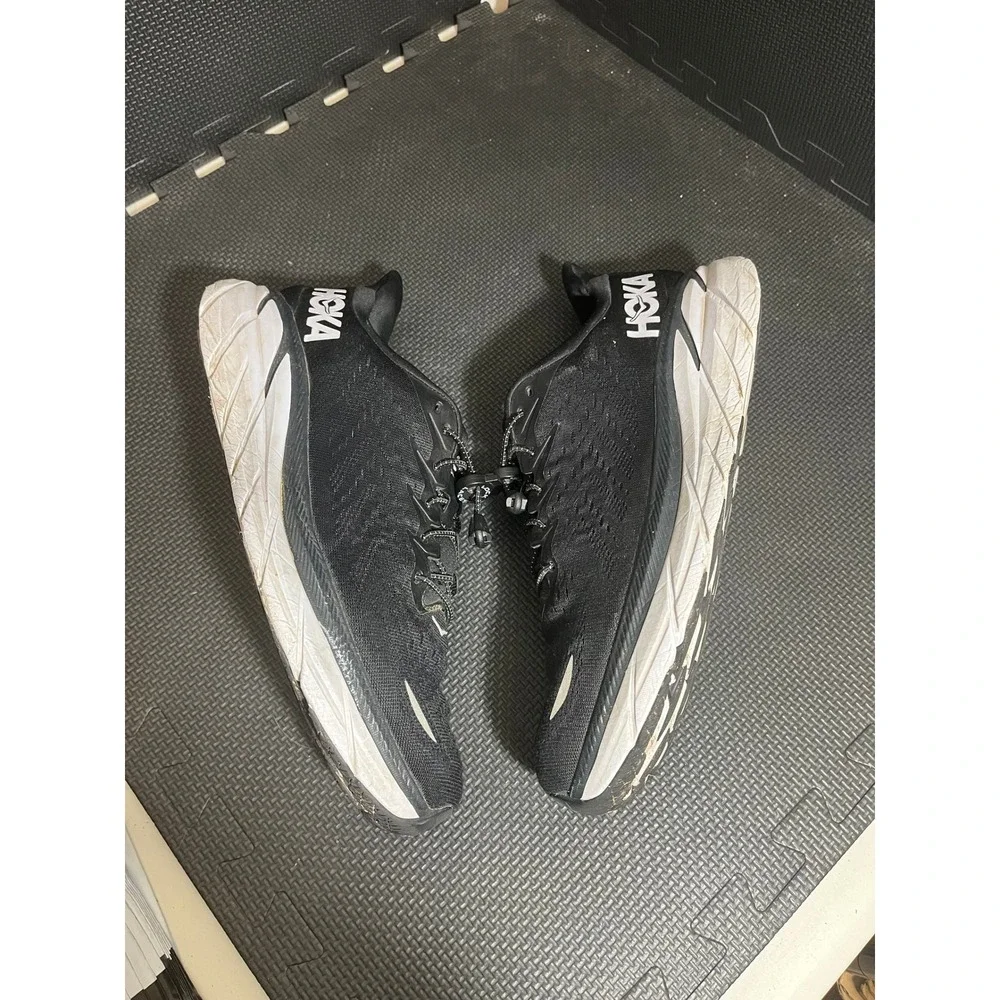 Hoka One One Men's Clifton‎ 8 Size US 12 D Black White 1119393 Running Shoes